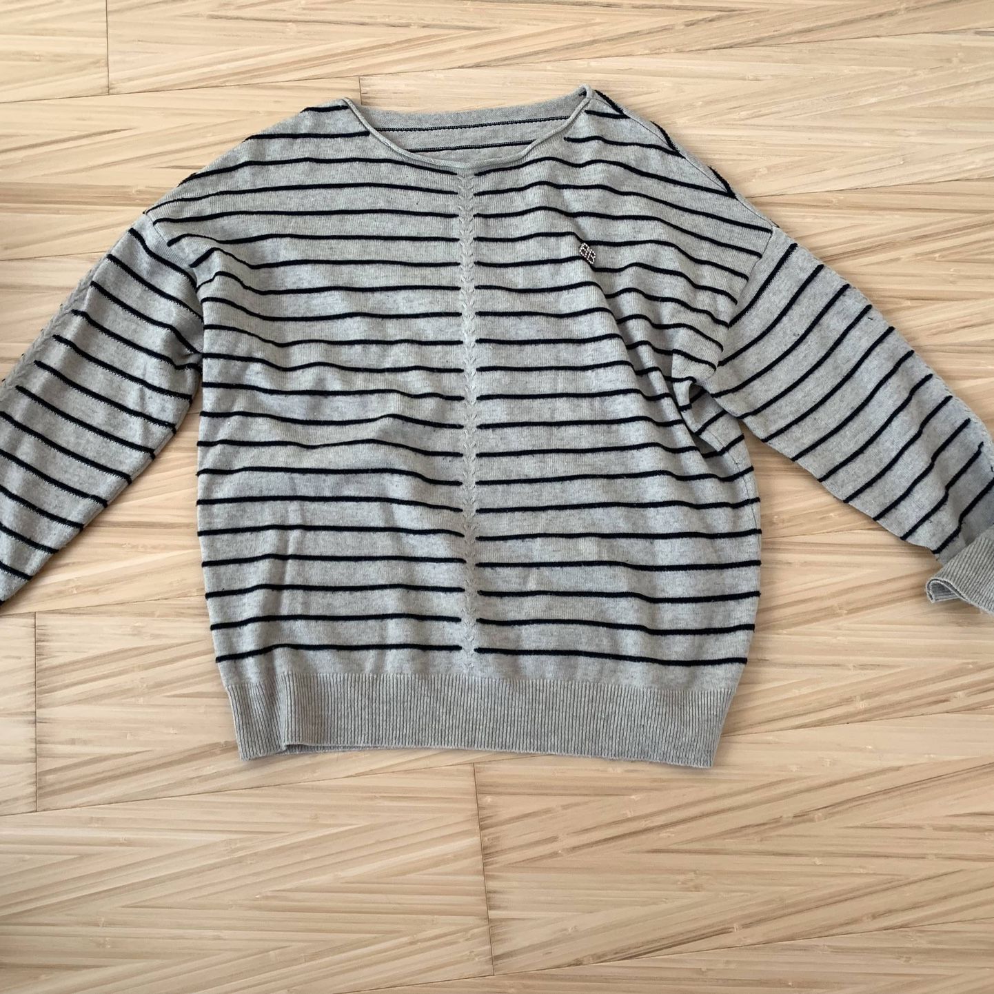 Grey & Black Stripe Long-Sleeve T-Shirt