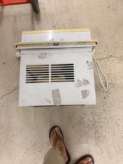 Sharp Air Conditioner Unit 10,000 BTU