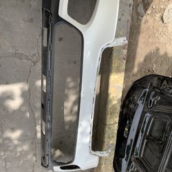 2016-2018 Kia Sorento Front Bumper And Valance
