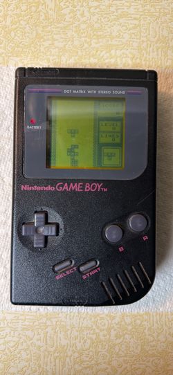 Rare Black play it loud game boy console with Tetris bundle