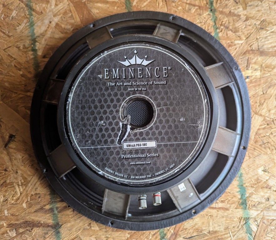 Audio Speakers 2 Omega Pro -18C Speakers