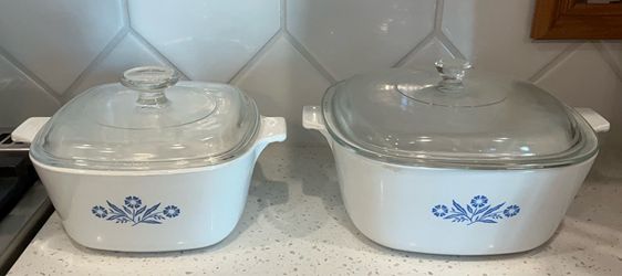 Vintage Corningware set of 2 Casserole dishes with lids - BlueCornflower Pattern