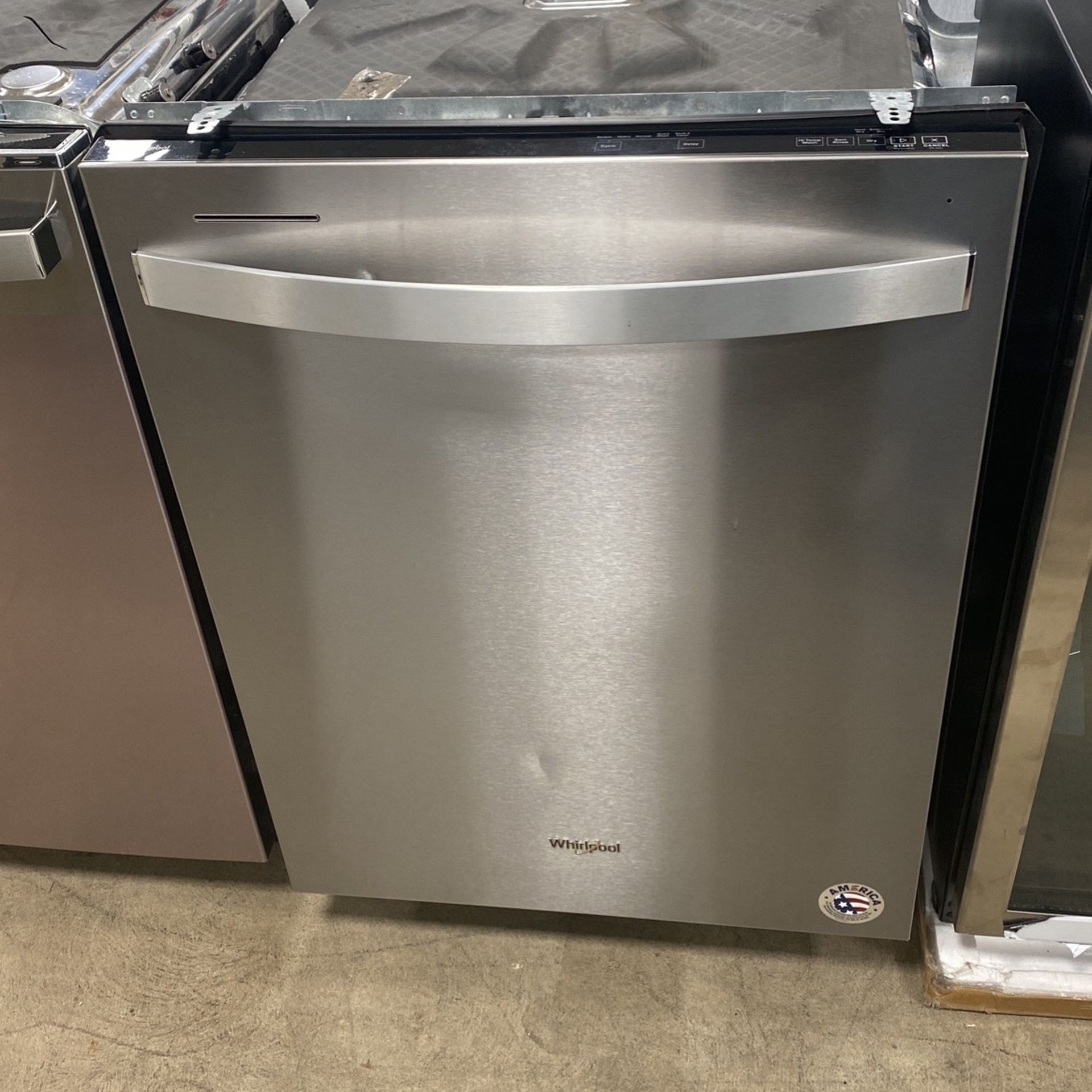 Whirlpool Dishwasher