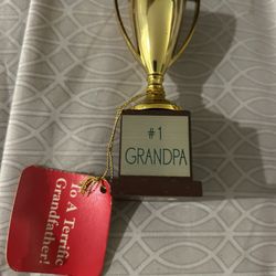 Vintage 3.5” Miniature Trophy #1 Grandpa 