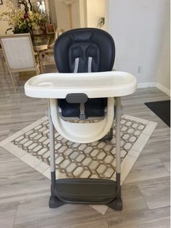 Graco high chair 6 in 1