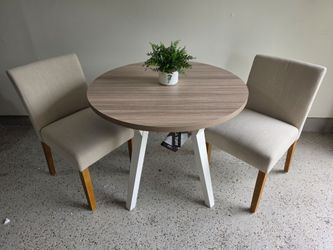New Bistro Dining Table Set with Chairs