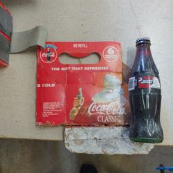 Vintage Six 1996 Coca Cola Classic Full Bottles & Carton Christmas 