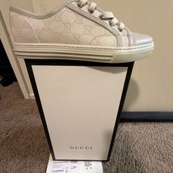 Gucci Shoes