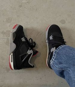 Jordan 4s