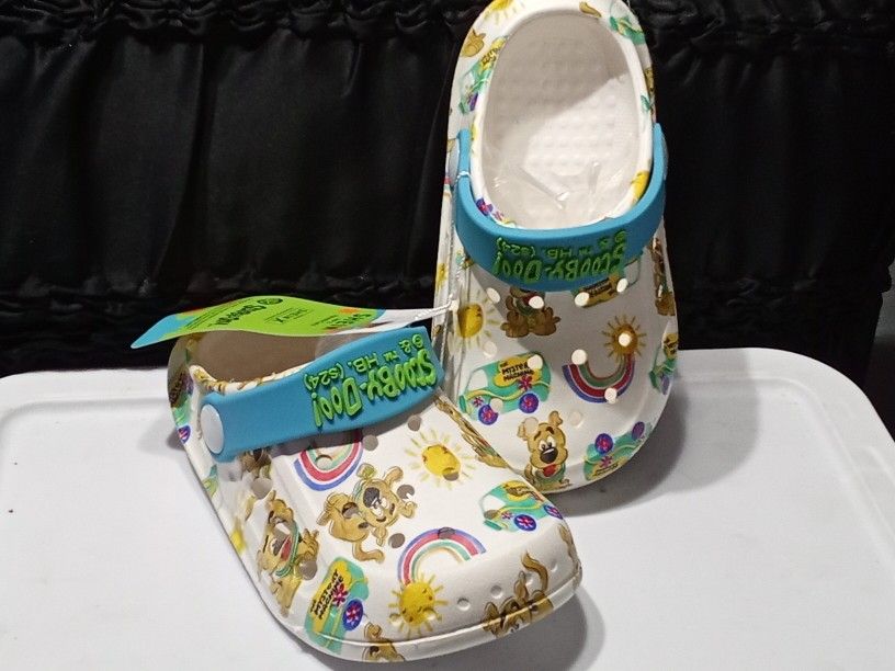 NWT Scooby Doo Crocs