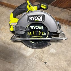 Ryobi Saw New No Box no battery included I do have a new one that I’m selling not the one on the picture.