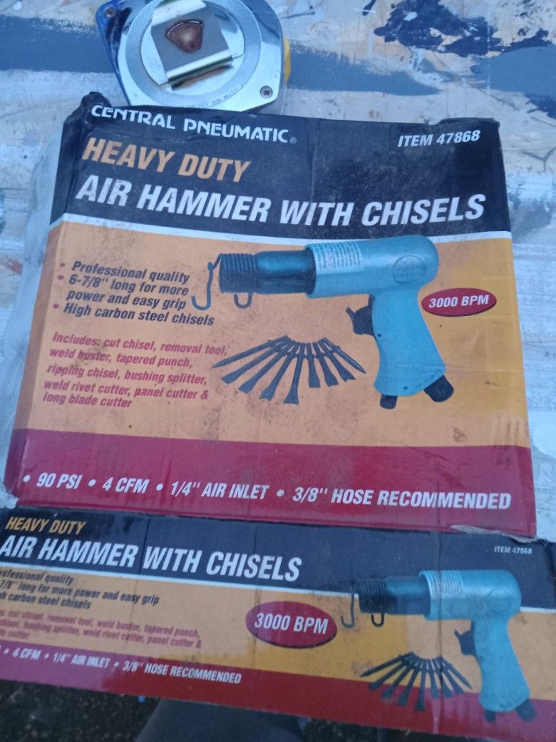 Air Hammer With Chizels
