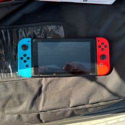 Nintendo switch In Great condition 