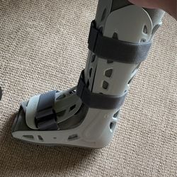 Aircast Boot