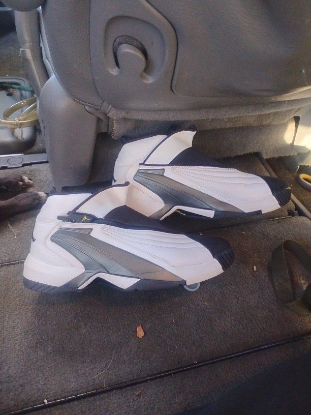 Jordan Jumpman Swift 6 Men's Size 10