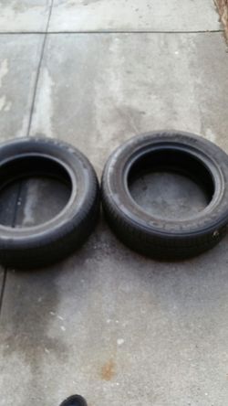 2 Kumho tires 205/60r15