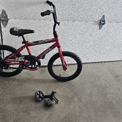 Huffy Toddler 16' Bike. With Training Wheels