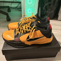 Kobe 5 Bruce Lees Good Condition Just A Scuff On The Shoe