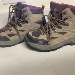 Hiking Boots 