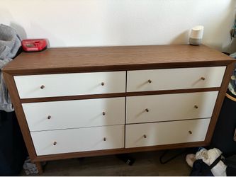 Baxton Studio Harlow Dresser