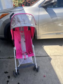 MACLAREN ENGLAND STROLLER