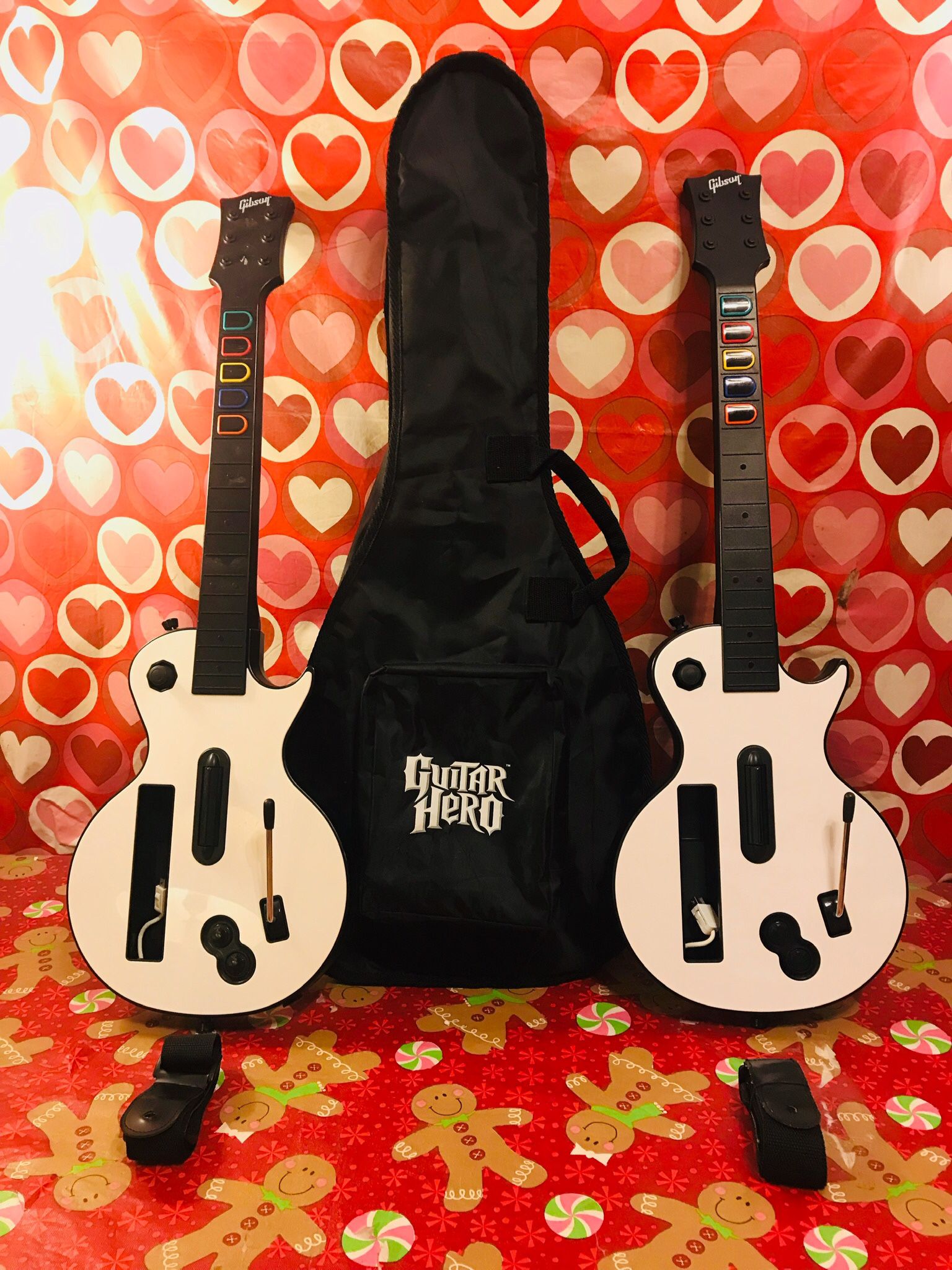 2 Nintendo Wii Rock Band Guitar Hero Gibson Official Guitars w/ Double Guitar Carrying Case $100