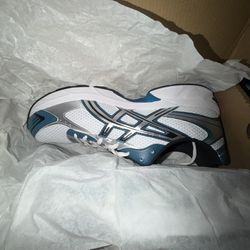 Acis White And Restful Teal