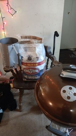 This bundle features everything a backyard chef needs to get started: a classic Weber Kettle grill, a high-capacity chimney starter, and a full value-