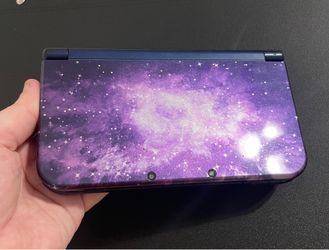 Nintendo Galaxy New 3DS XL with box and charger