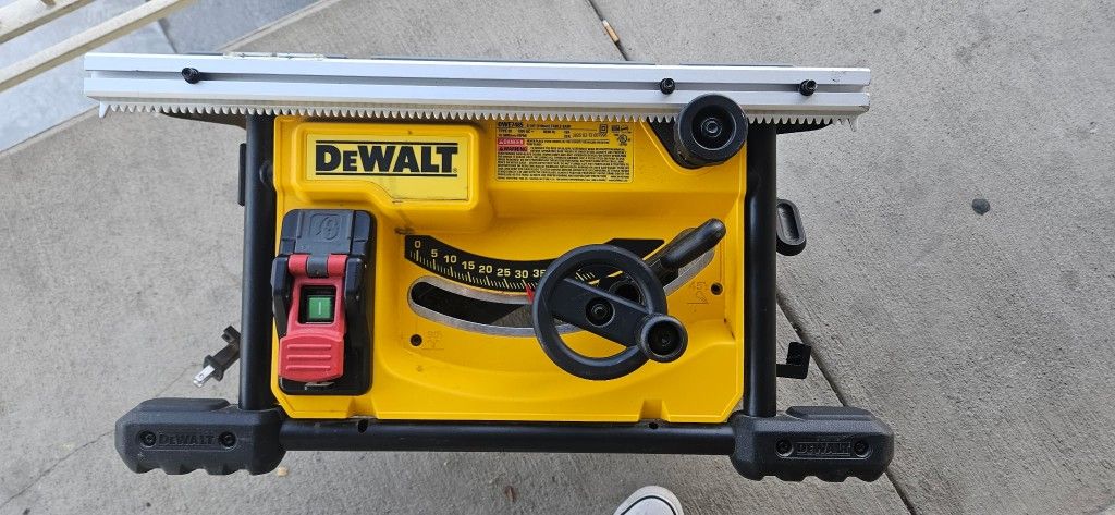 DeWalt Table Saw