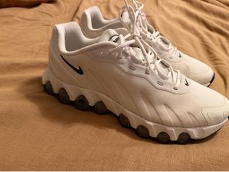 Nike air max DN8 size 11