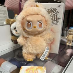 Labubu Big Into Energy Happiness 