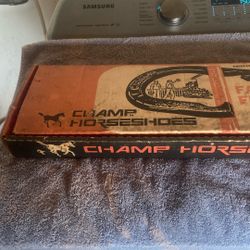 Champ Horseshoes Official Weight And Size