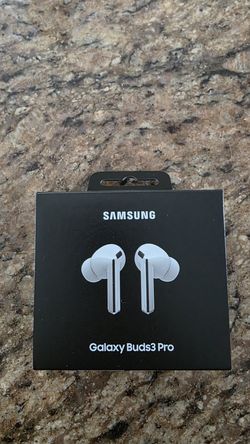 Samsung Galaxy Buds Pro 3 - White - New in box