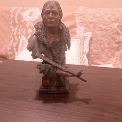 Mandan Passage Statue 