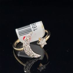 10KT Yellow Gold Moon & Star Diamond Ring 1.60g .25 CTW Size 7 166056