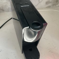 Nespresso Essenza Mini Machine