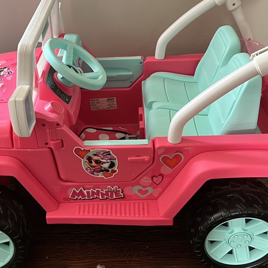 Minnie mouse jeep power wheels 2025