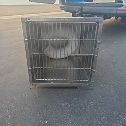 $200 SHORELINE  DOG KENNEL