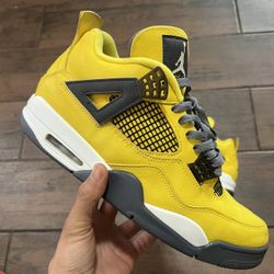 Air Jordan Retro 4s $40 FIRM NO TRADES