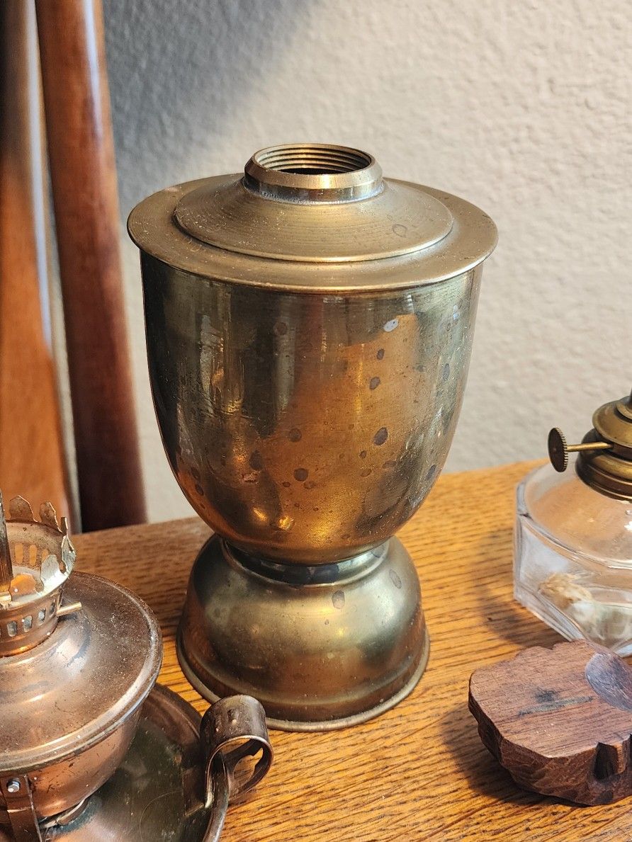 Vintage Weighted Bottom Brass Oil Lamp