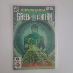DC Comics the Emerald Warrior... GREEN LANTERN  volume number 155 AUG