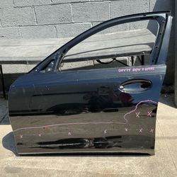 2019 - 2024 BMW 3-SERIES - FRONT DRIVERS DOOR SHELL OEM