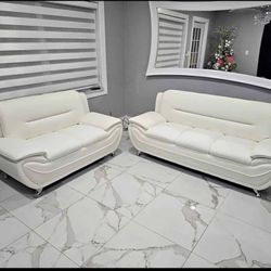 Living Room Set, Sofa and Loveseat 