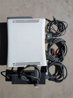 Xbox 360 with Cords, for Parts