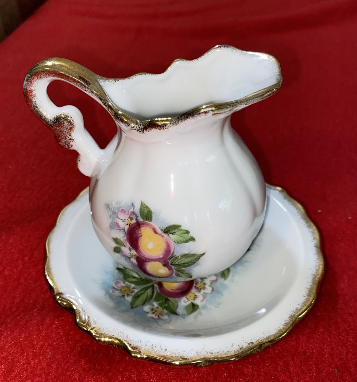 Vintage HOMCO Miniature Pitcher/Bowl Set: Apples & Blossoms
