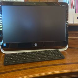 HP Pavilion 23 Desktop All In One