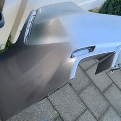 2018 - 2024 TOYOTA CAMRY SPORT XSE SE TEAR BUMPER COVER USED OEM . Y1