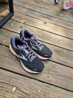 Brooks ghost womens size 7