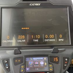 Cybex 771AT Elliptical 